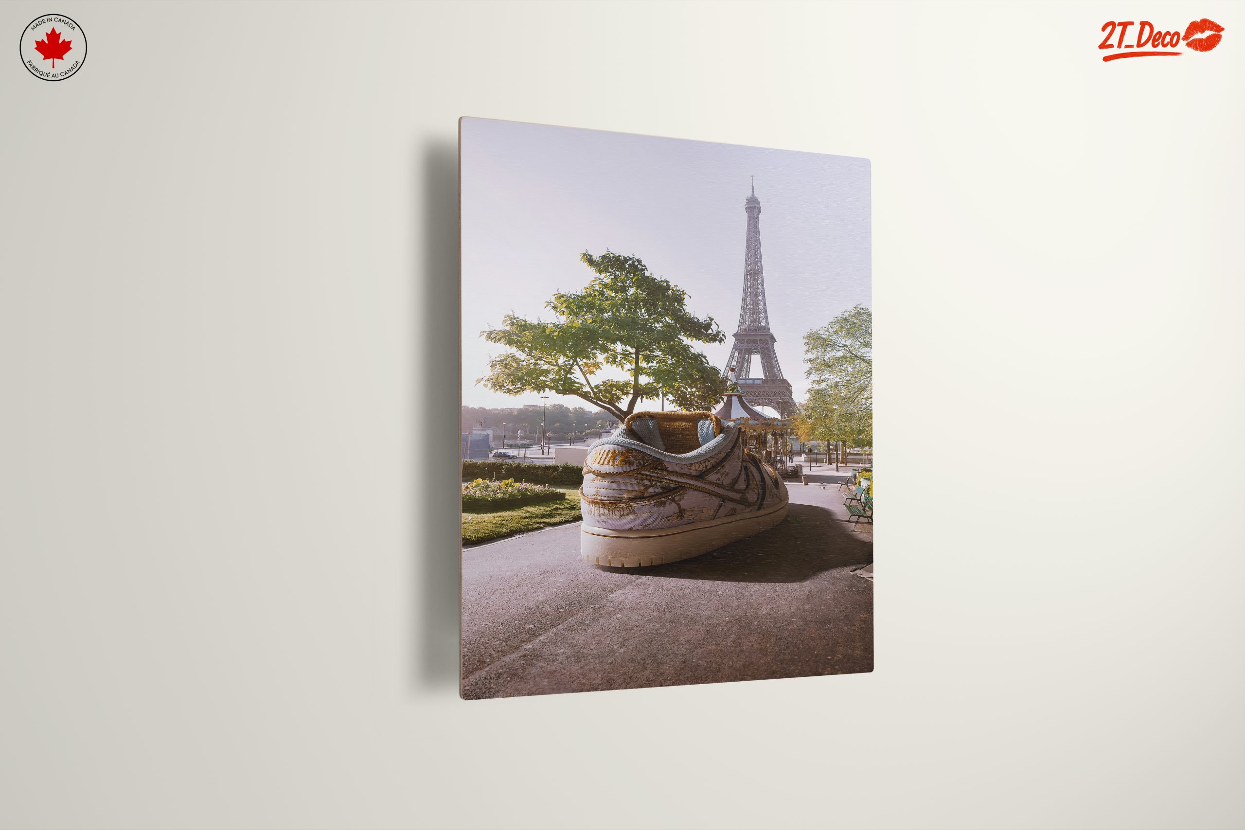 Unique Urban Art Featuring Iconic Parisian Landmark - Image 13