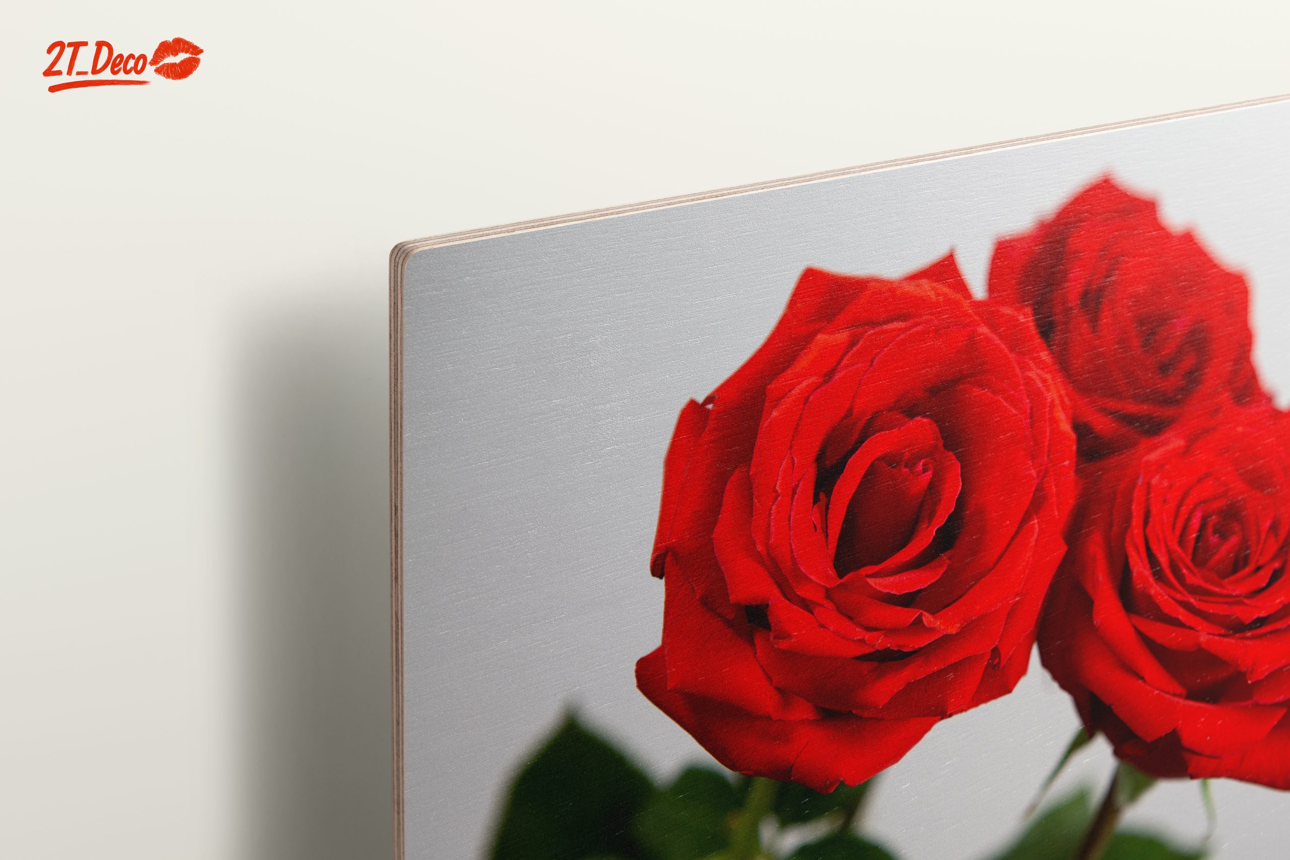 Elegant Floral Art with Red Roses - Image 15