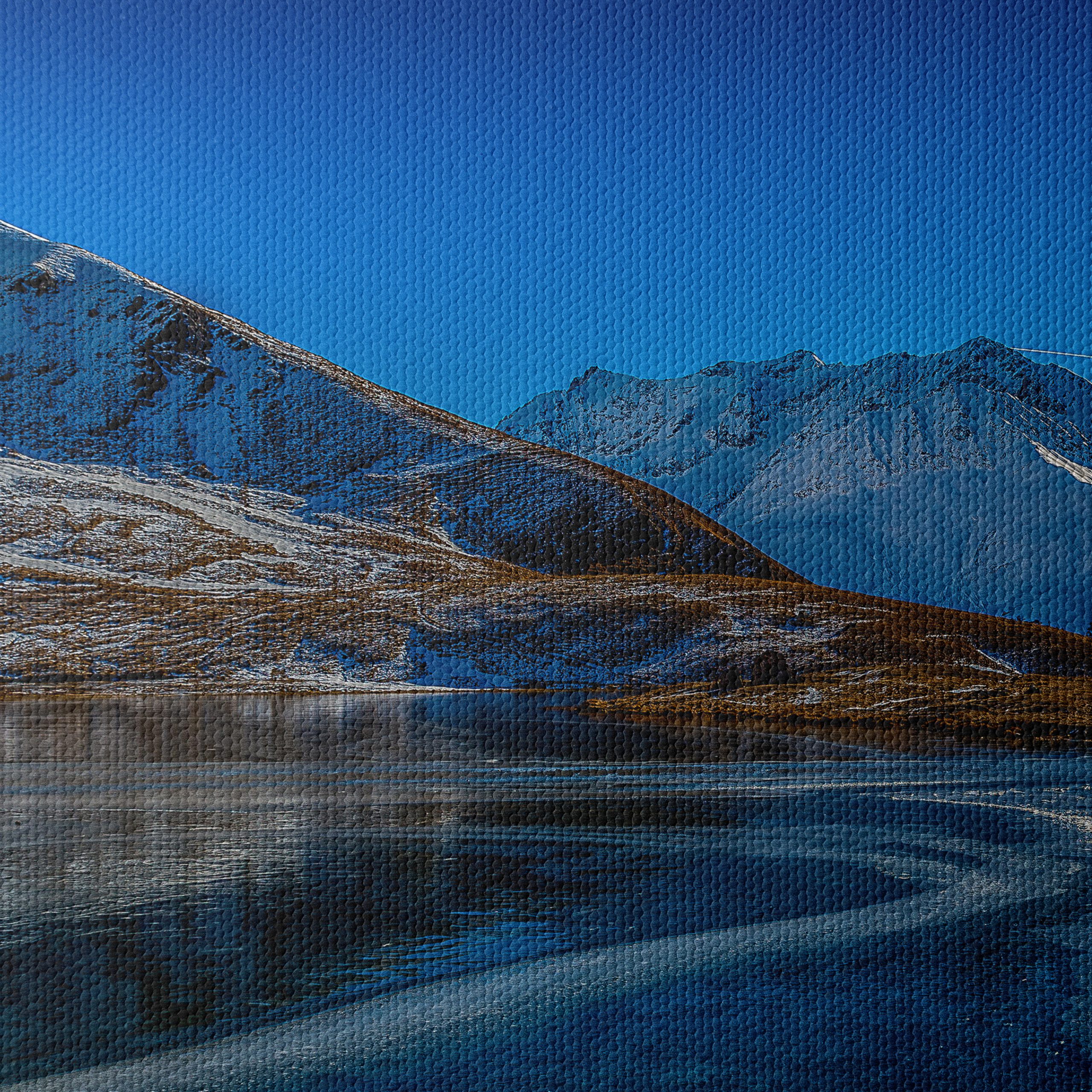 Serene Mountain Landscape Reflection - Image 4