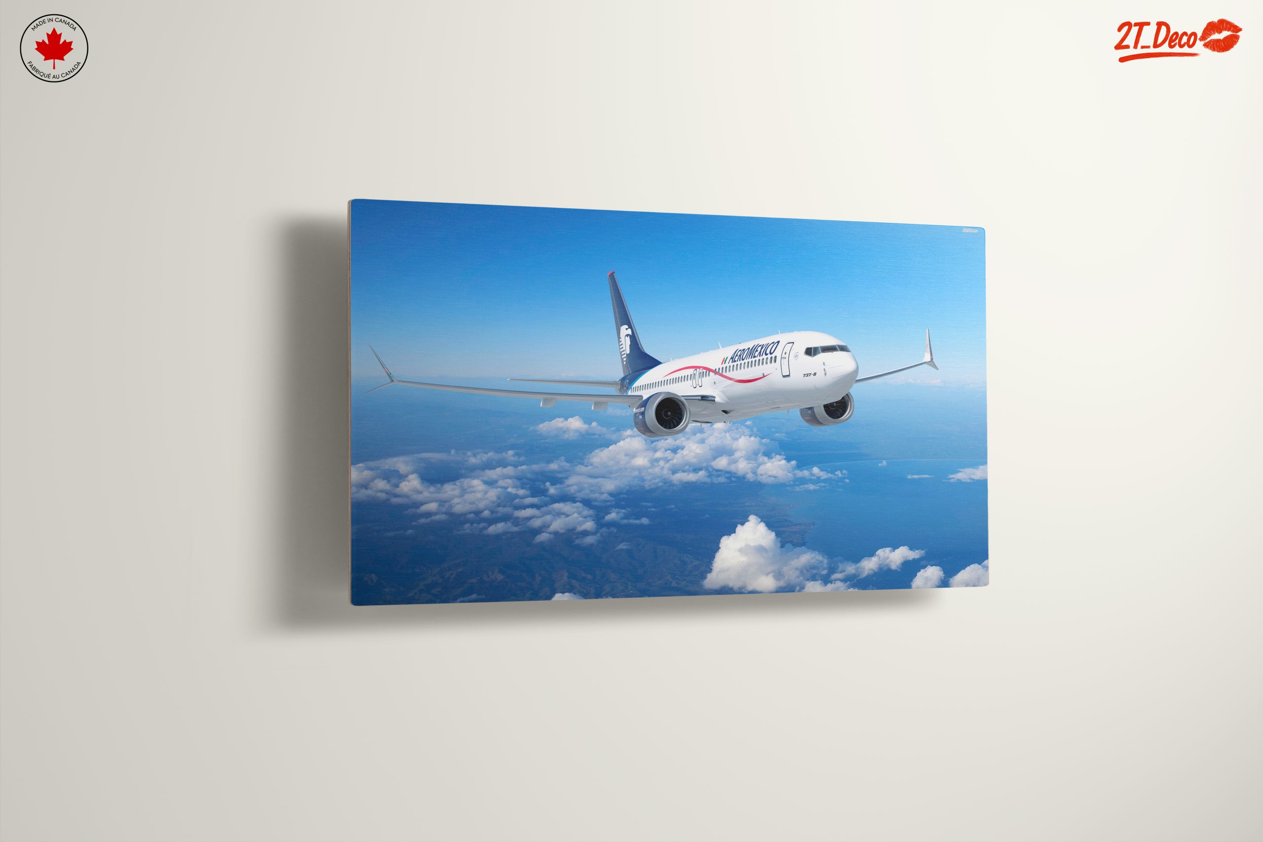 Aeromexico Airplane in Flight - Image 13