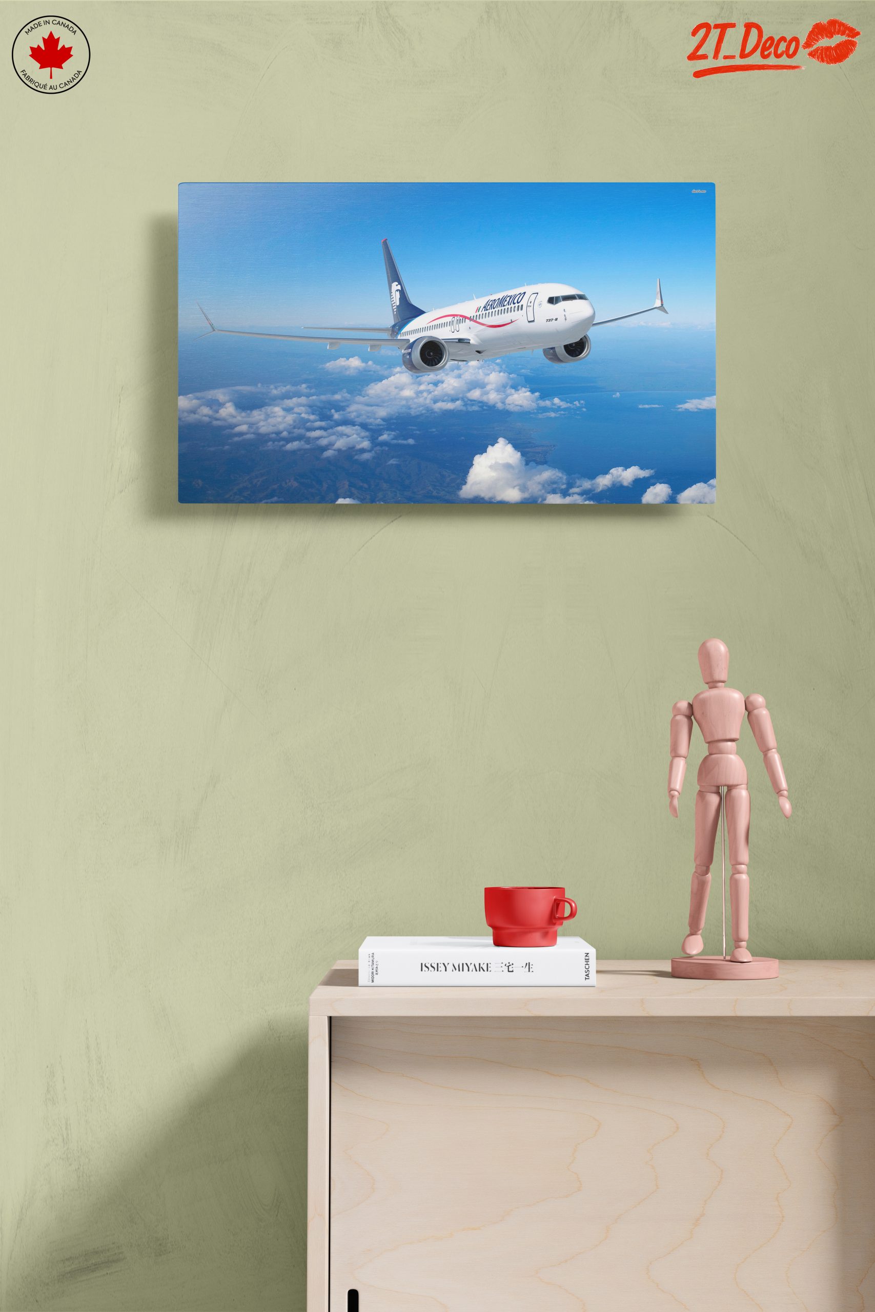 Aeromexico Airplane in Flight - Image 14