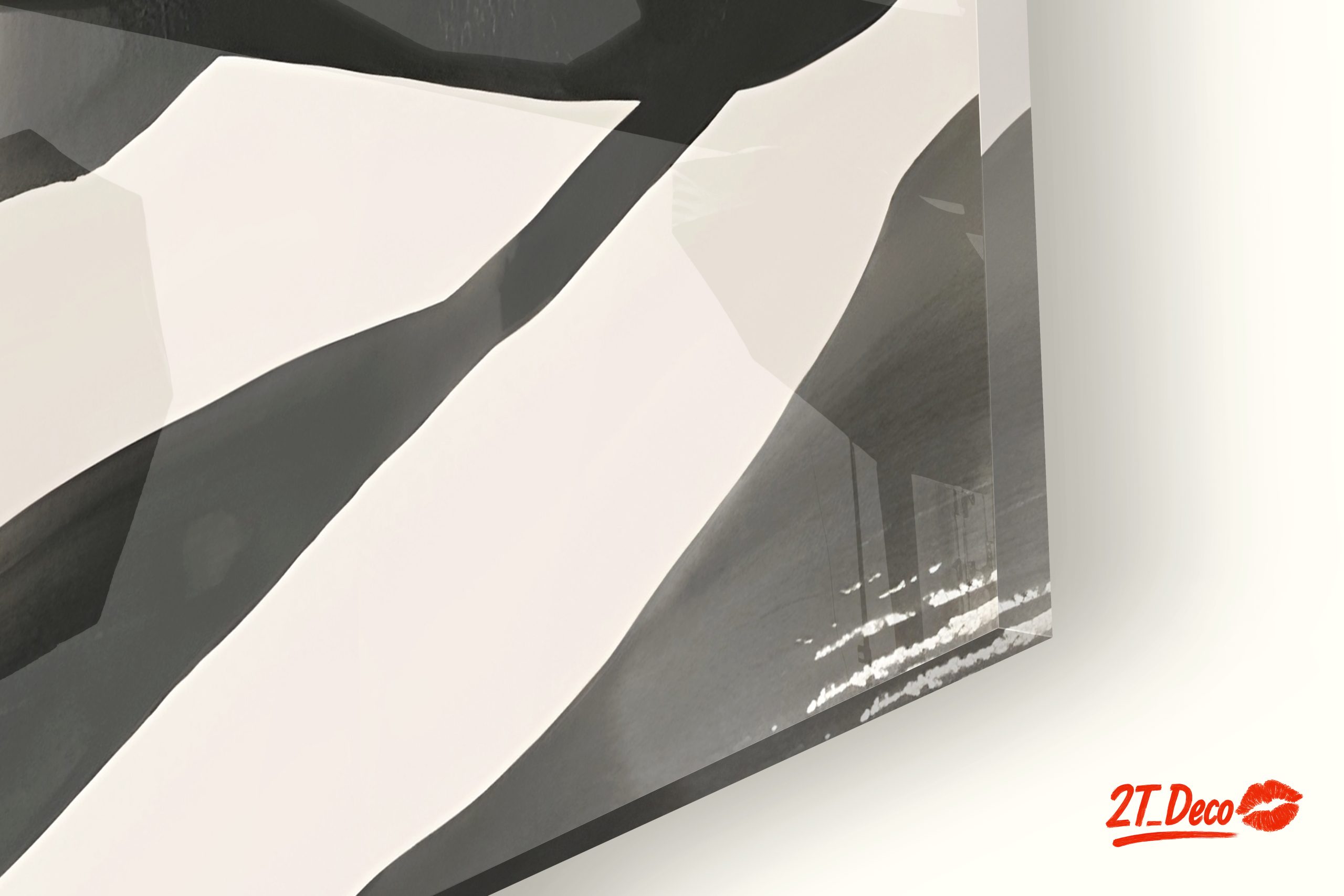 Fluid Black Abstract Art for Modern Spaces - Image 9