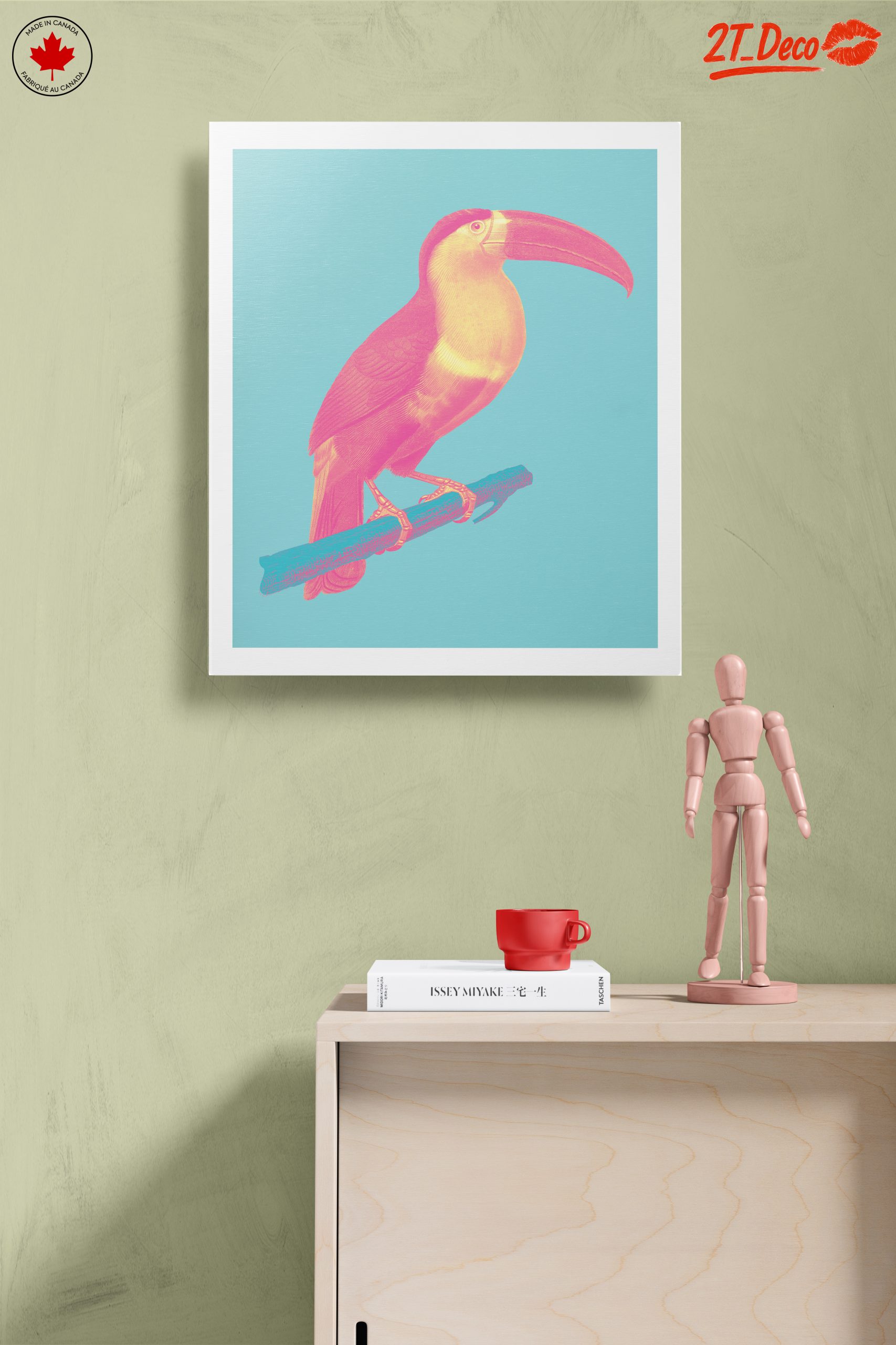 Vibrant Toucan on Abstract Background - Image 14
