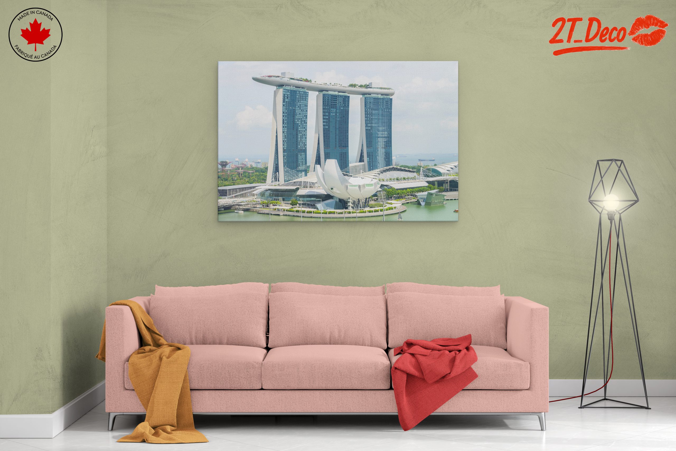 Modern Cityscape with Iconic Architecture - Image 2