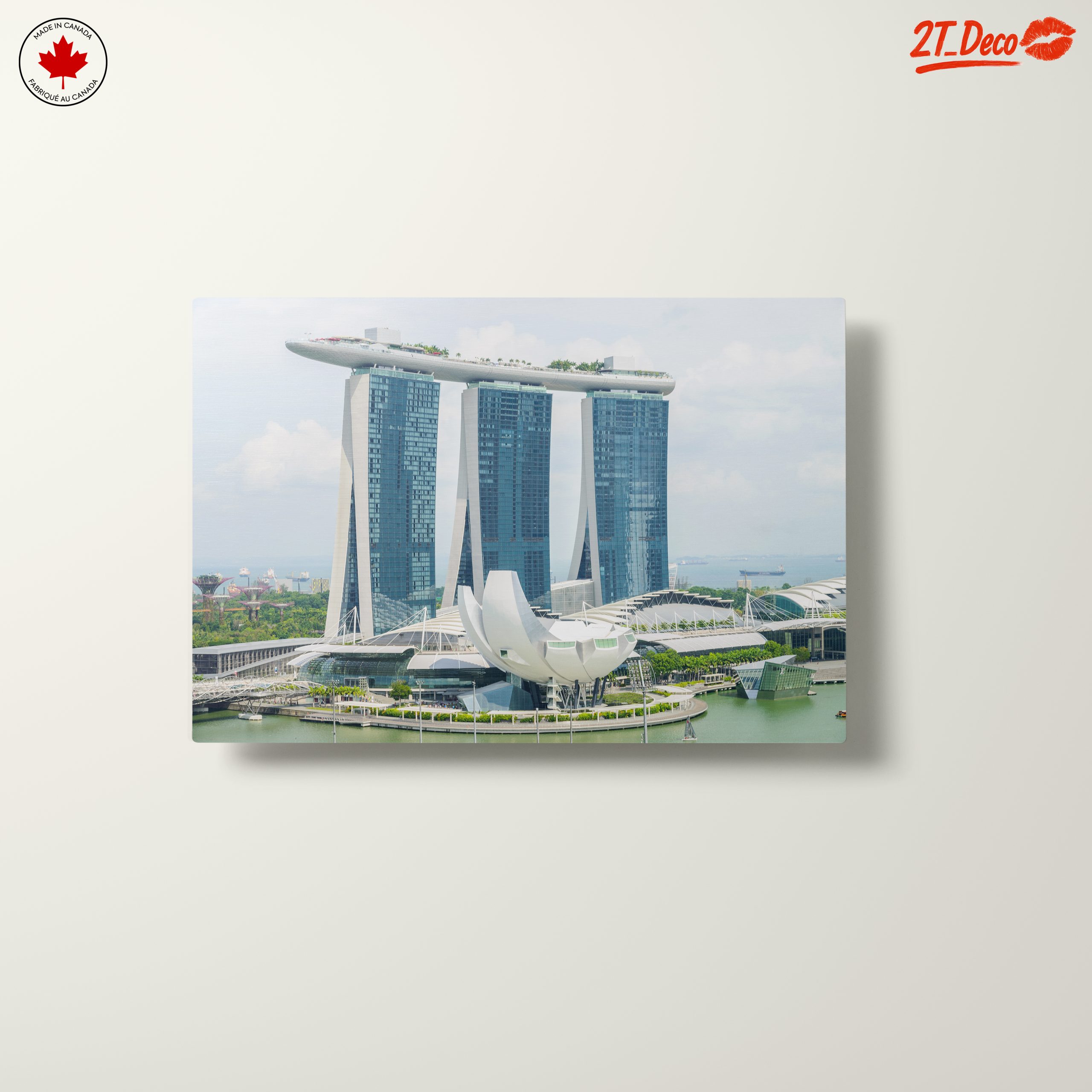 Modern Cityscape with Iconic Architecture - Image 10