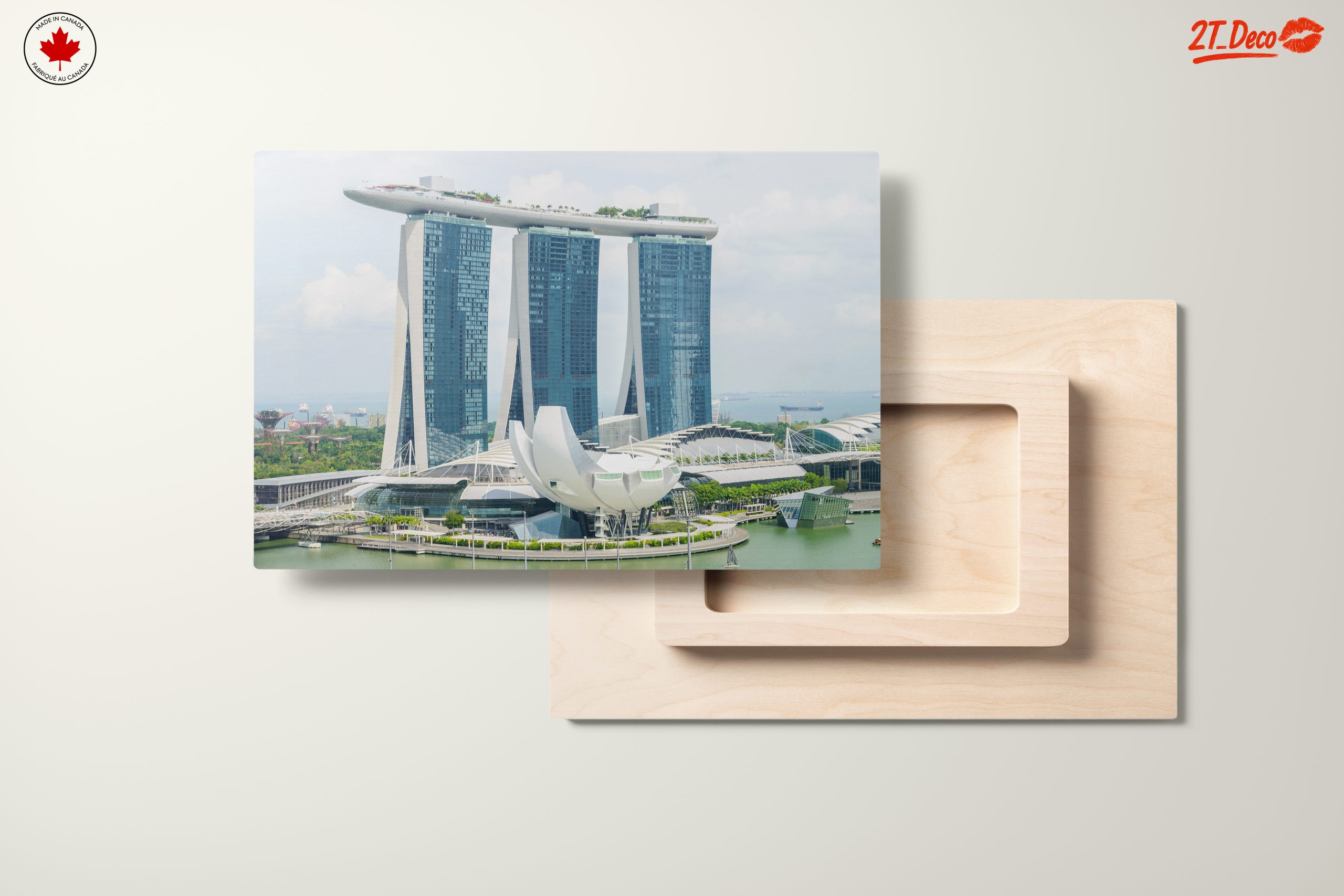 Modern Cityscape with Iconic Architecture - Image 11