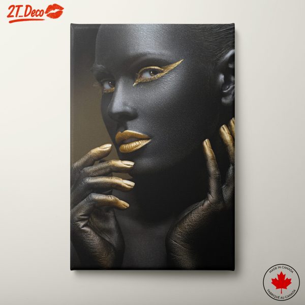 Striking Afro Art with Gold Accents 6