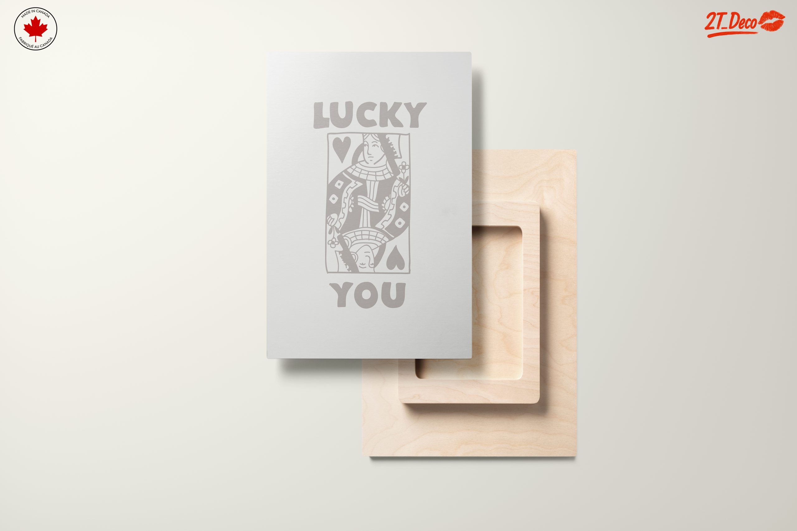 Stylish Playing Card Art Featuring Queen - Image 11