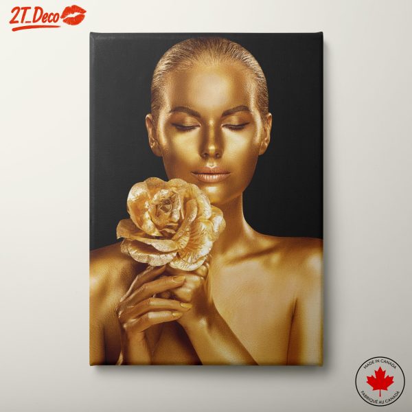 Elegant Gold Portrait with Flower