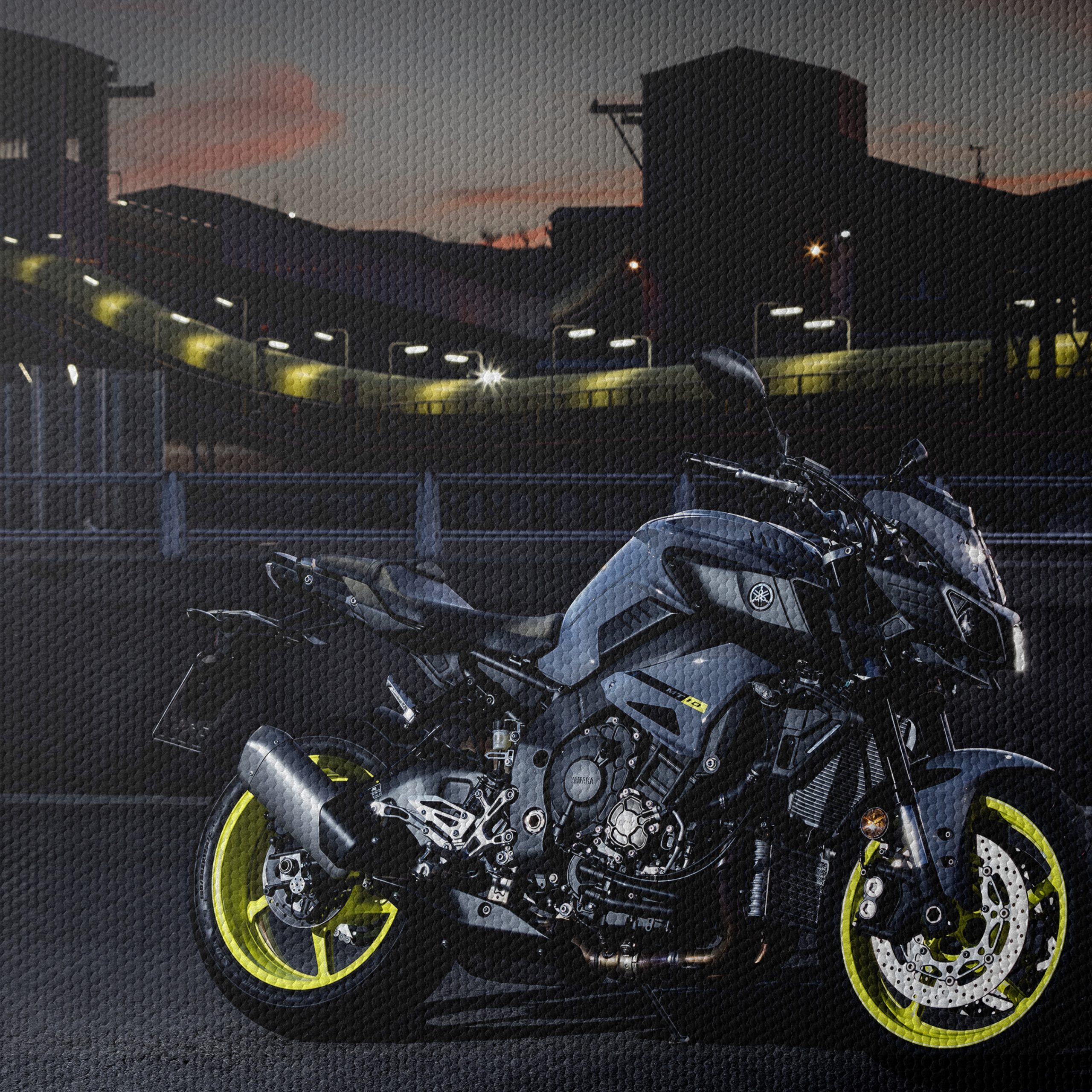 Stylish Motorcycle at Dusk - Image 4