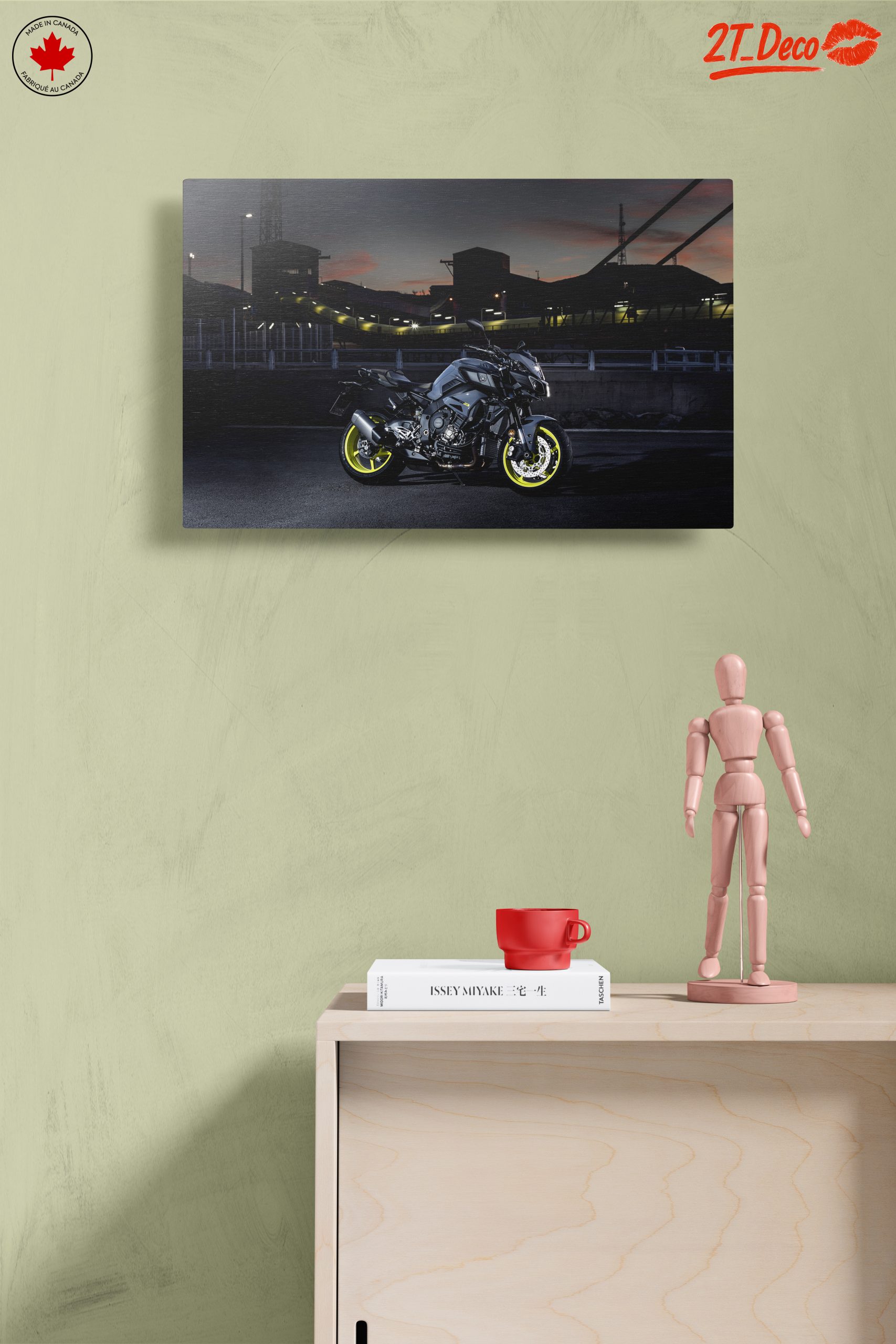 Stylish Motorcycle at Dusk - Image 14