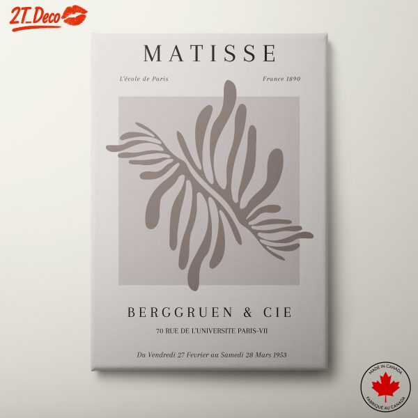 Elegant Botanical Leaf Art Featuring Henredon Inspiration