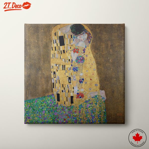 Emotive Contemporary Portrait of Intimacy