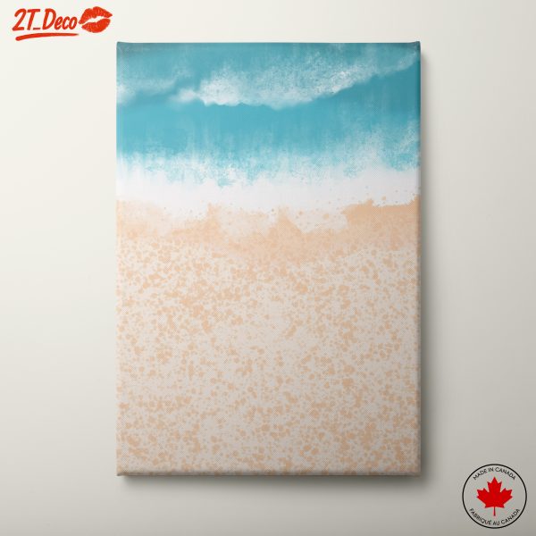 Vibrant Seascape with Soft Waves