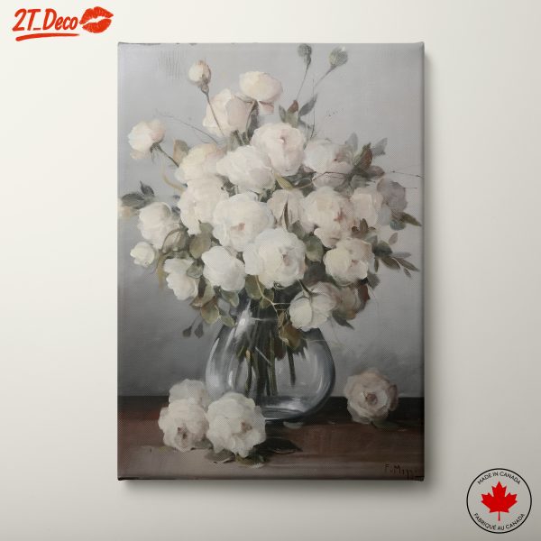Elegant Bouquet of White Flowers in Glass Vase