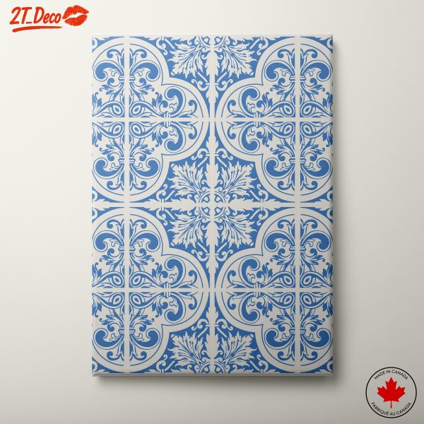 Intricate Floral Pattern in Blue and White