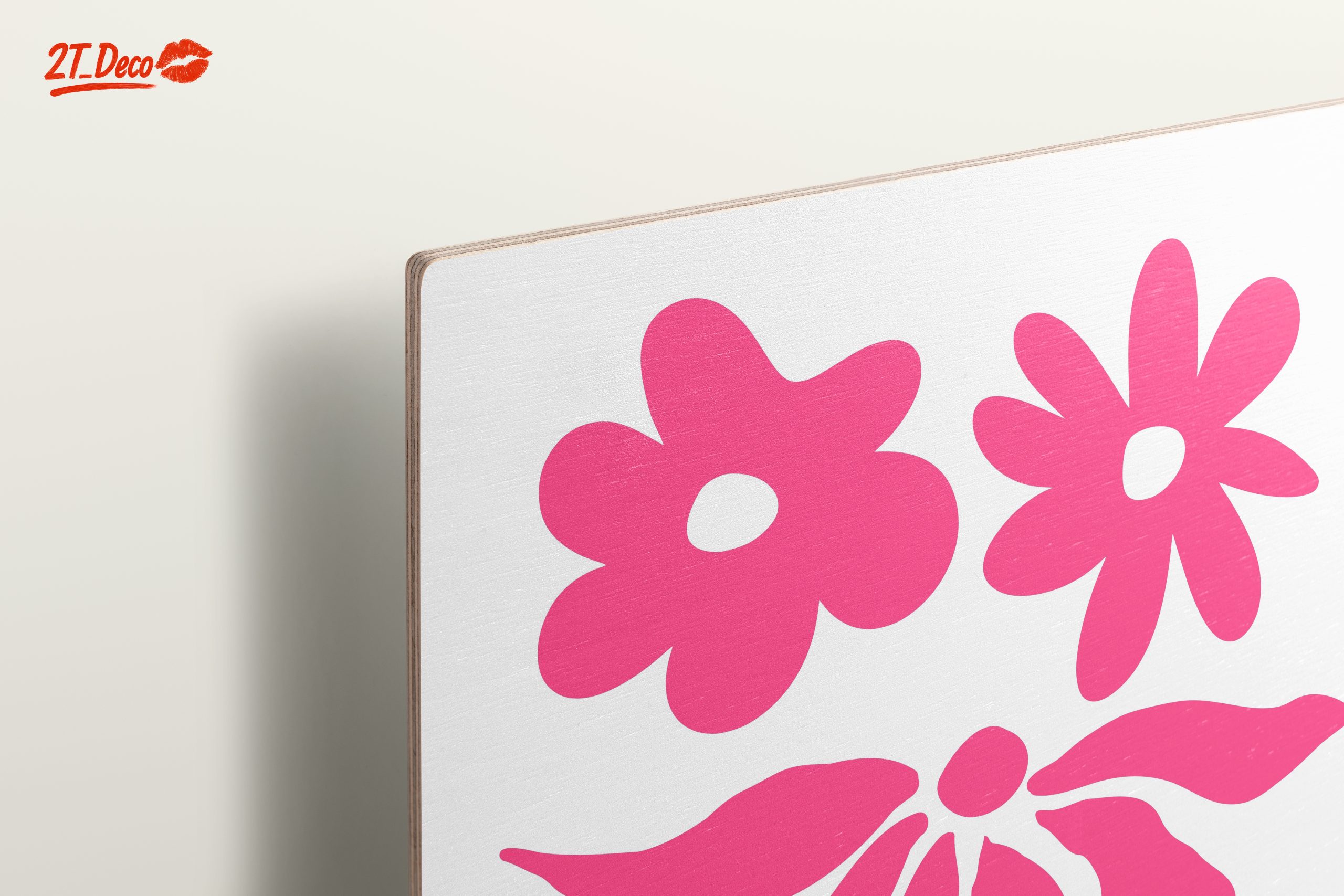 Vibrant Floral Design for Modern Spaces - Image 15