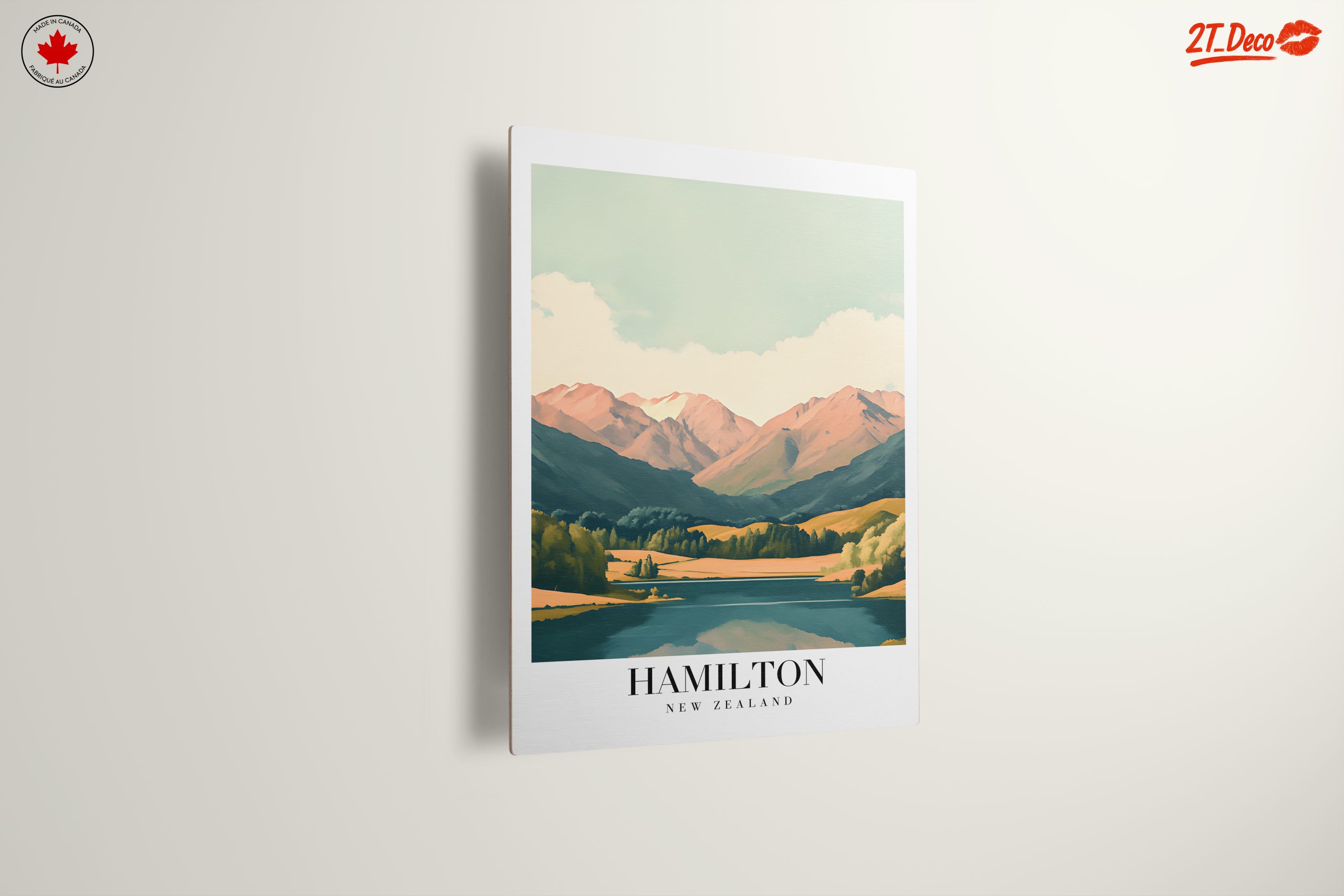 Hamilton Landscape Scene in New Zealand - Image 13