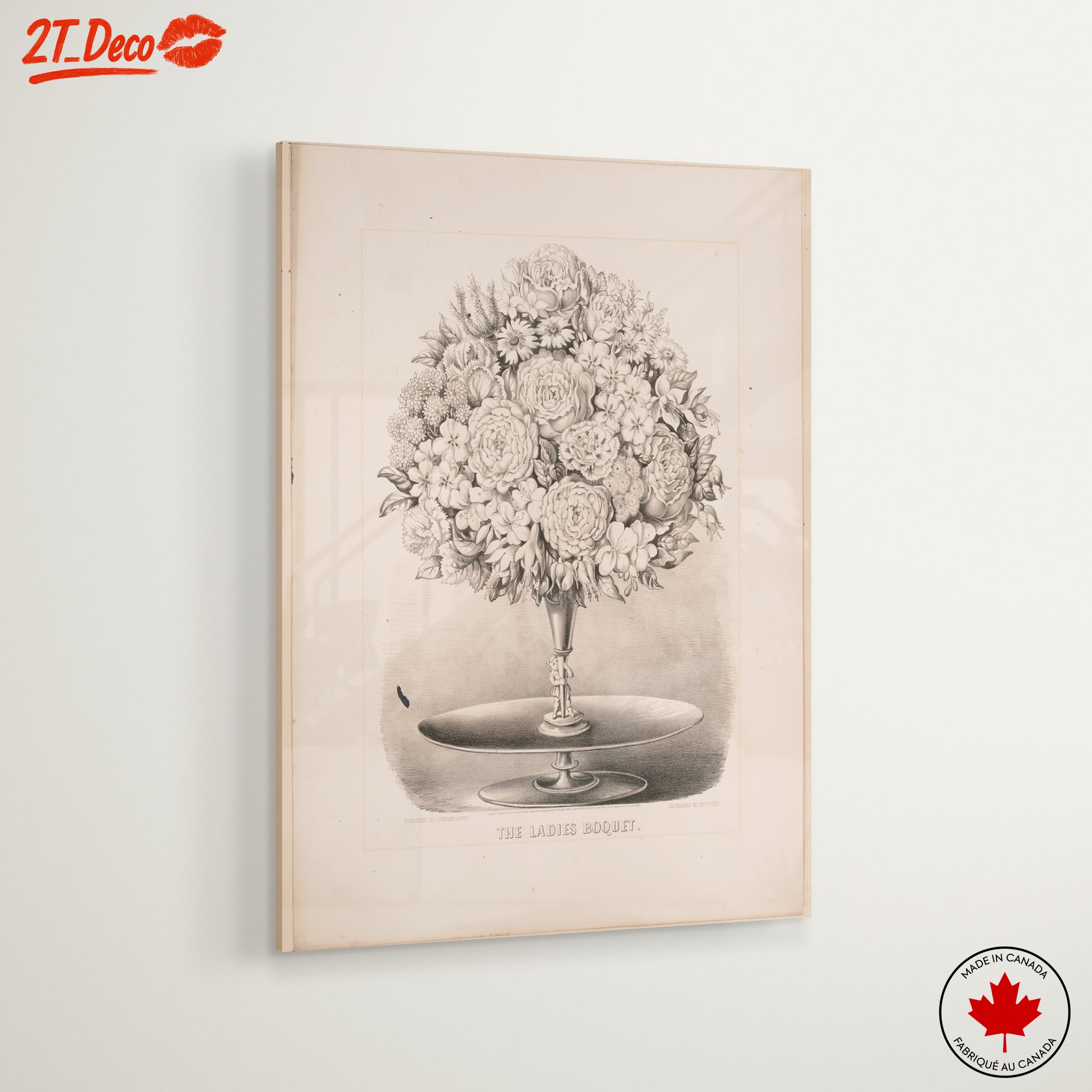 Elegant Floral Arrangement in Monochrome - Image 6