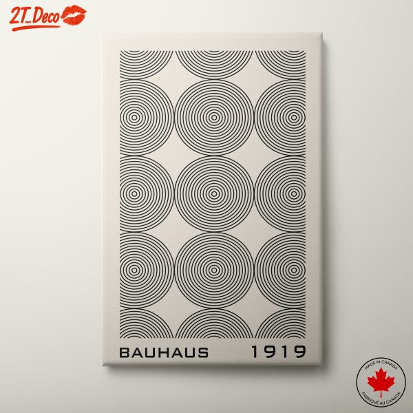 Bauhaus Circle Pattern Art