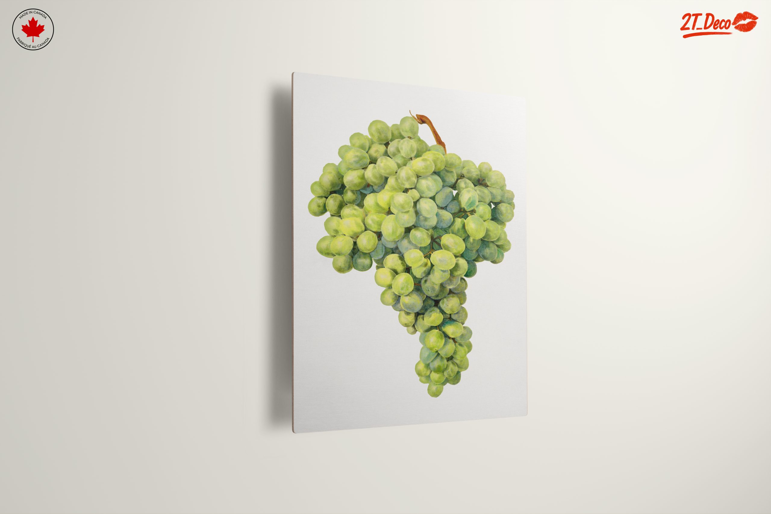 Artistic Representation of Grapes - Image 13