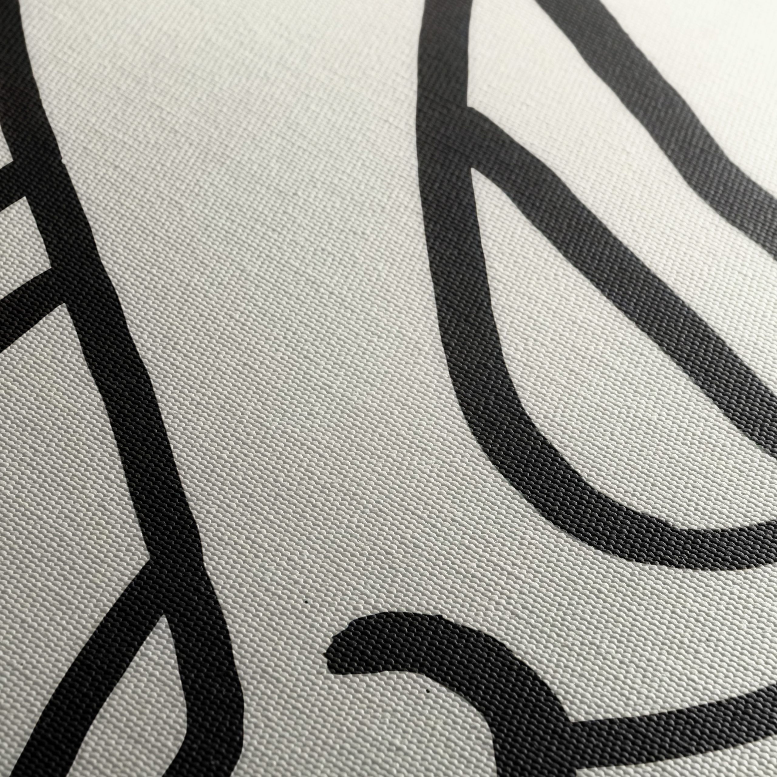 Minimalist Female Figure Art Illustration - Image 5