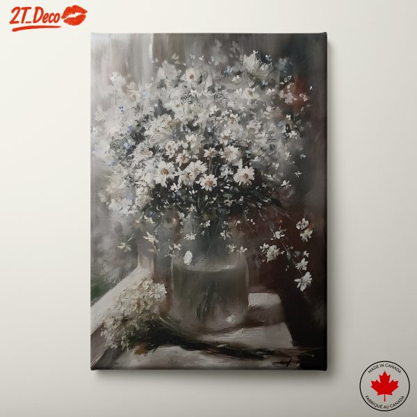 Elegant Floral Arrangement in Soft Tones 2