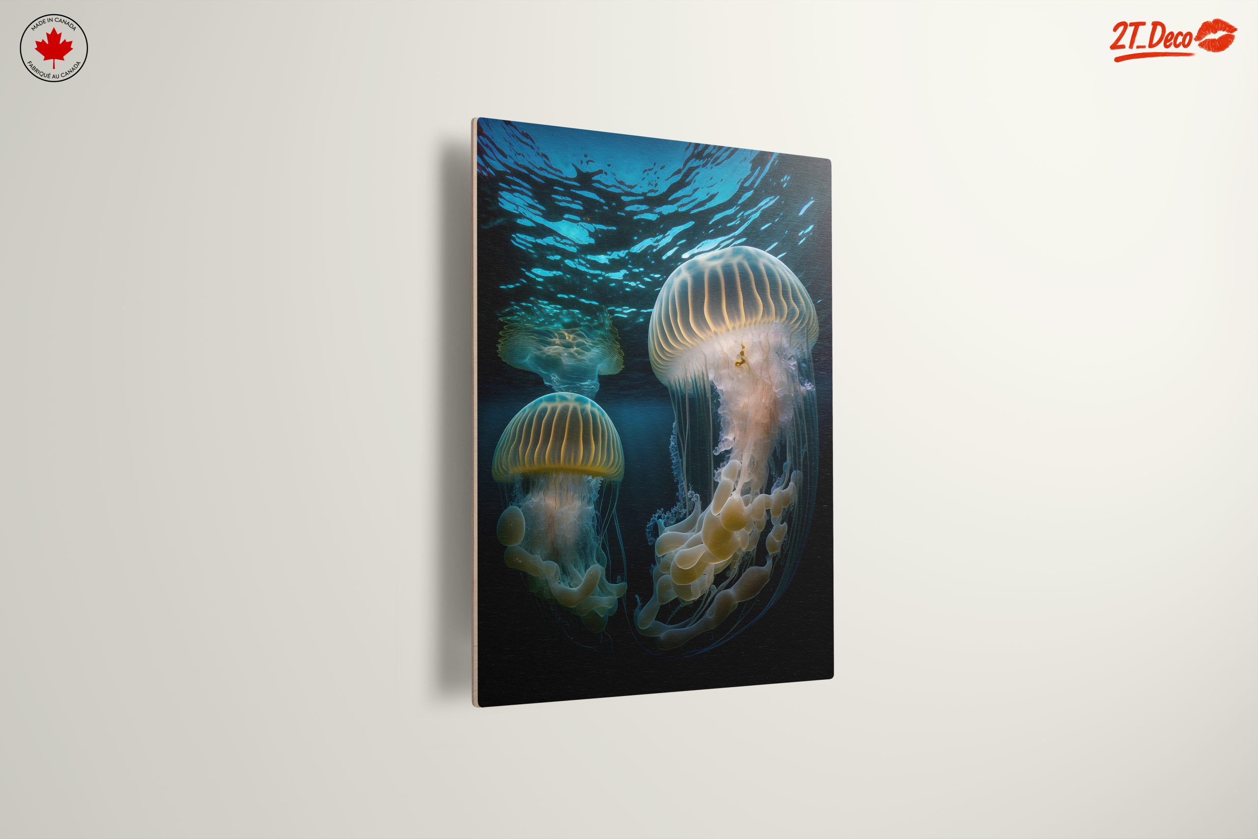 Stunning Abstract Art of Jellyfish in Ocean - Image 13