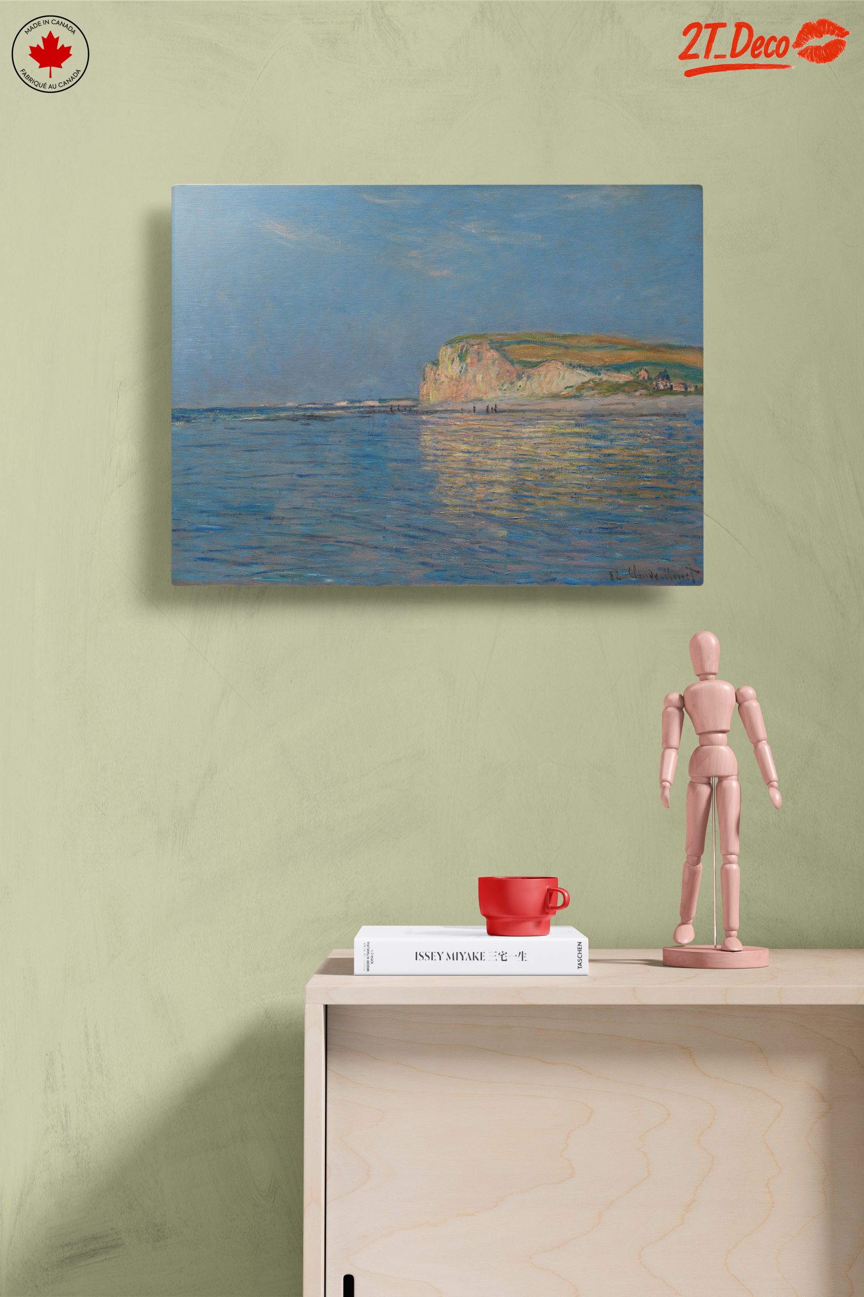 Coastal Cliffs and Tranquil Waters - Image 14