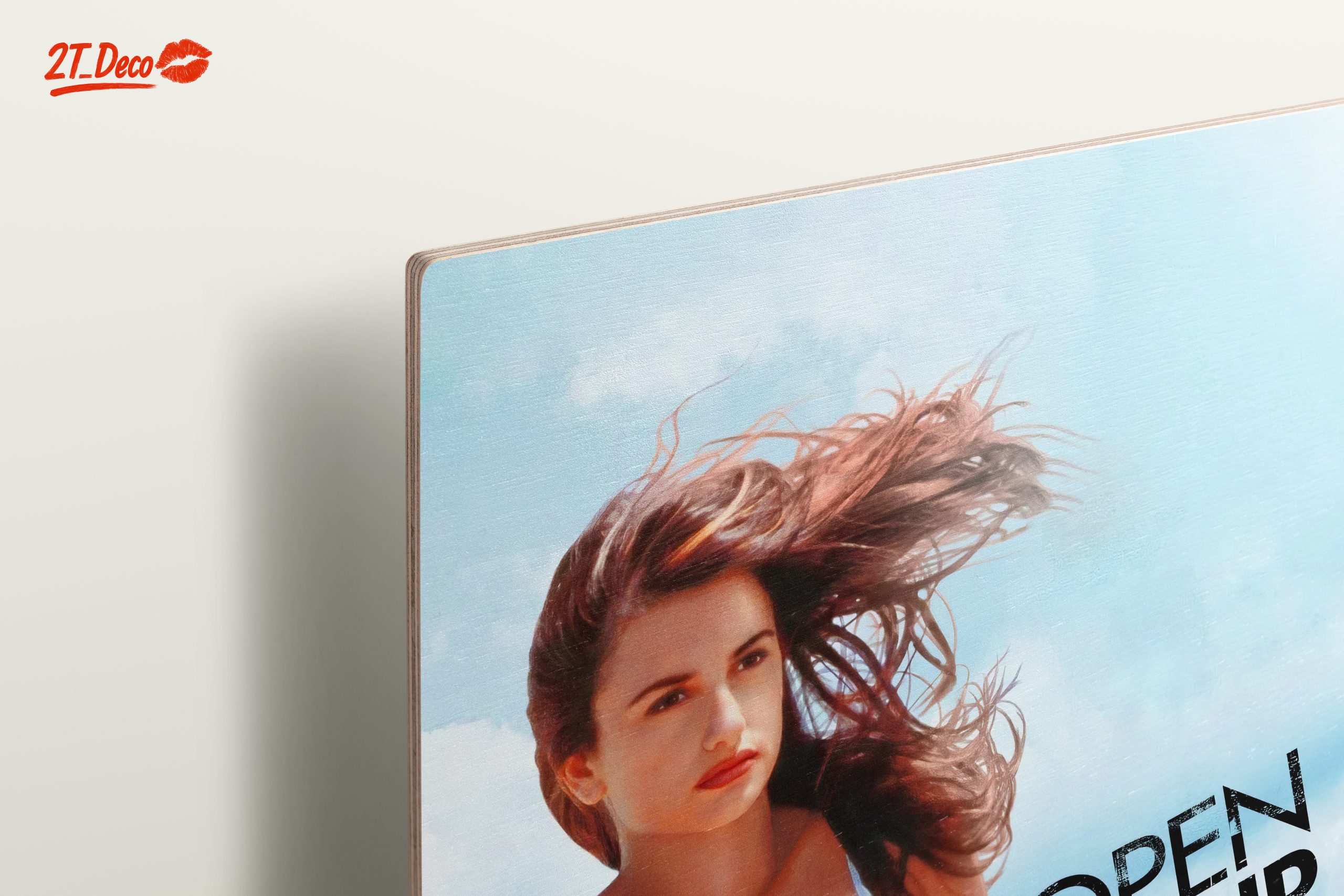 Stunning Contemporary Portrait of Woman - Image 15