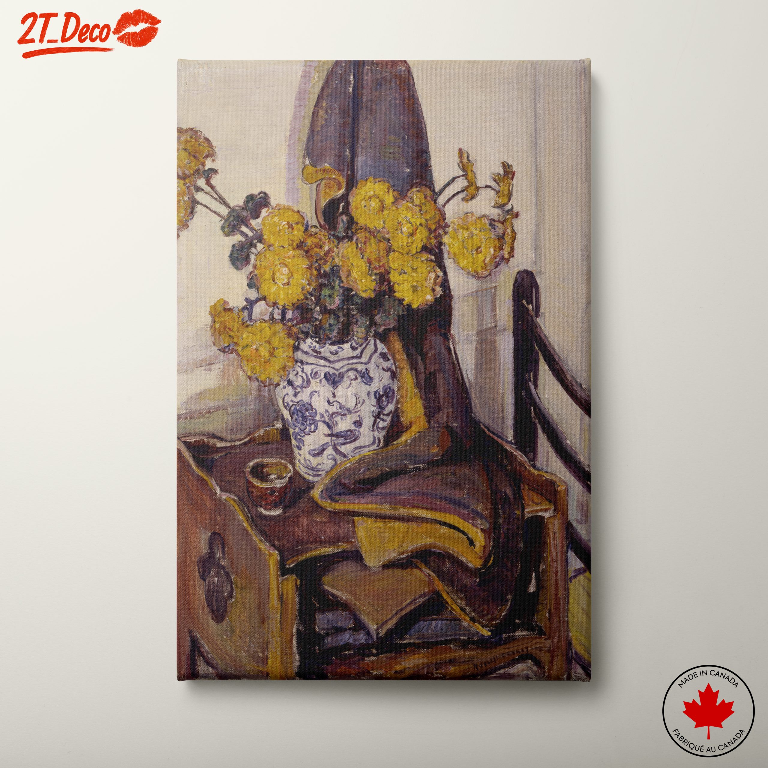 Vibrant Floral Arrangement in Vase 2