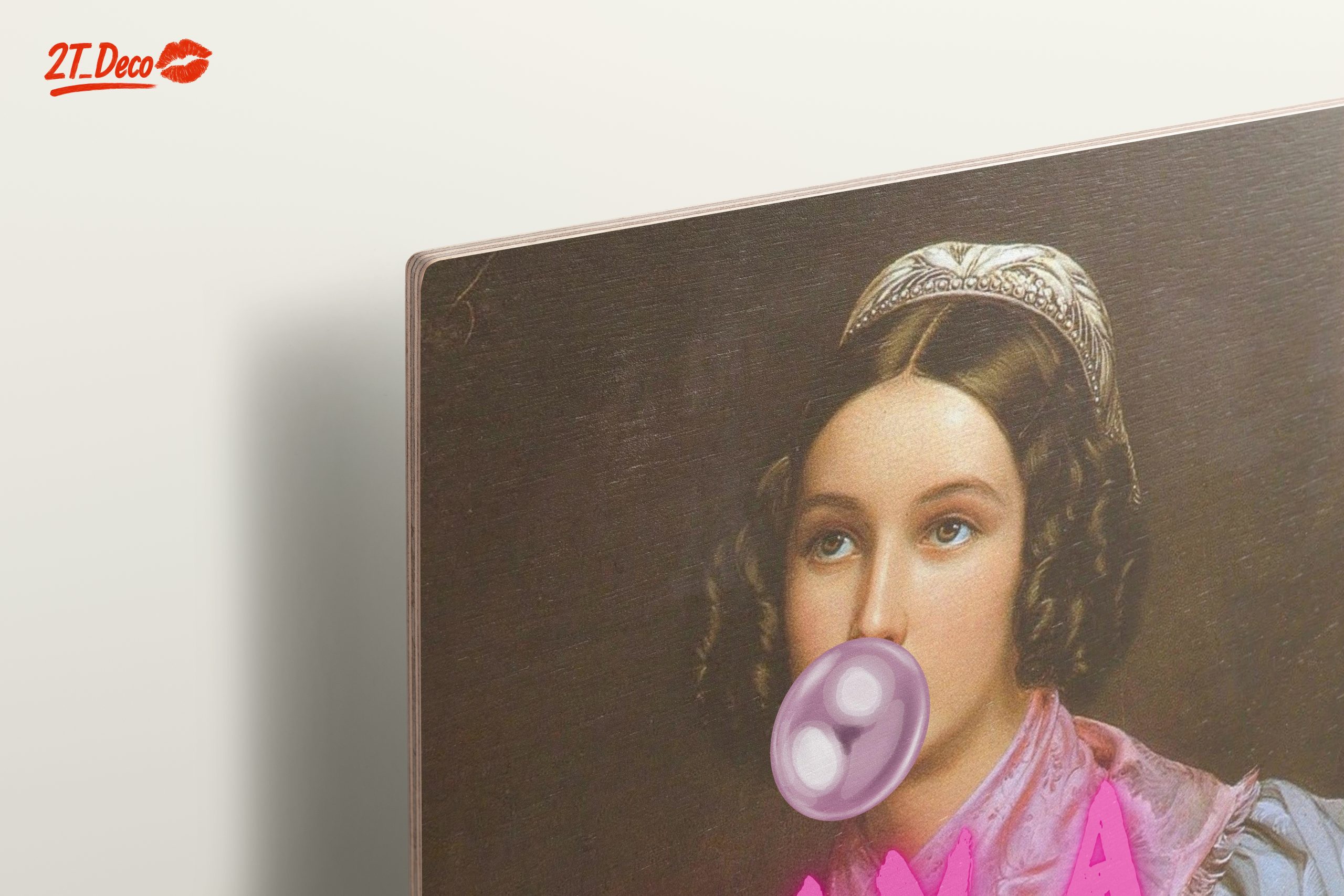 Contemporary Queen Character with Bubblegum - Image 15