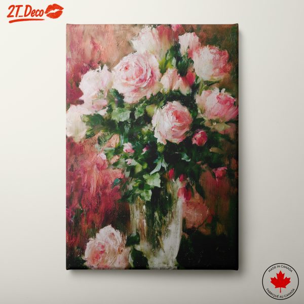 Elegant Floral Arrangement with Pink Roses