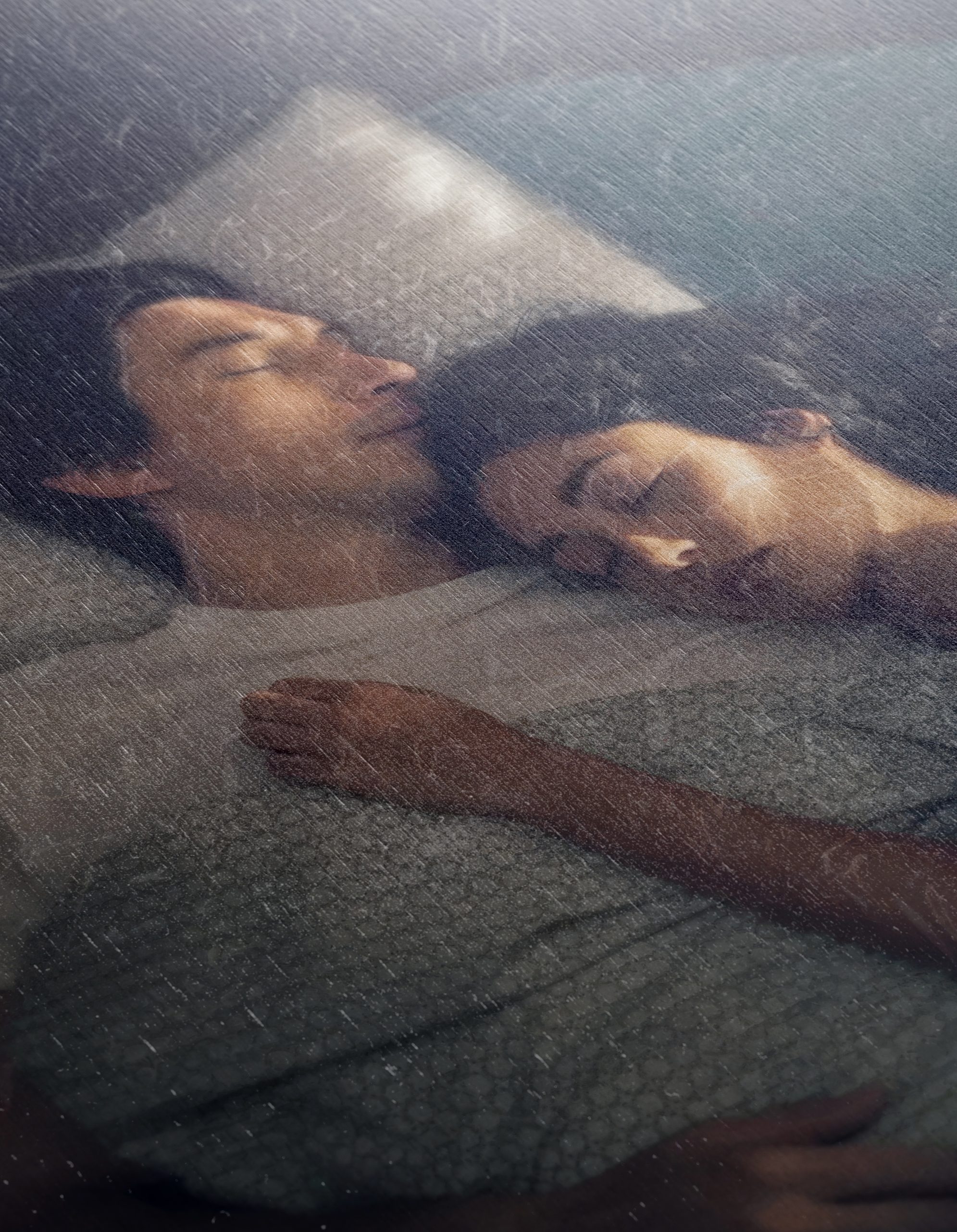 Intimate Contemporary Portrait of a Couple - Image 12
