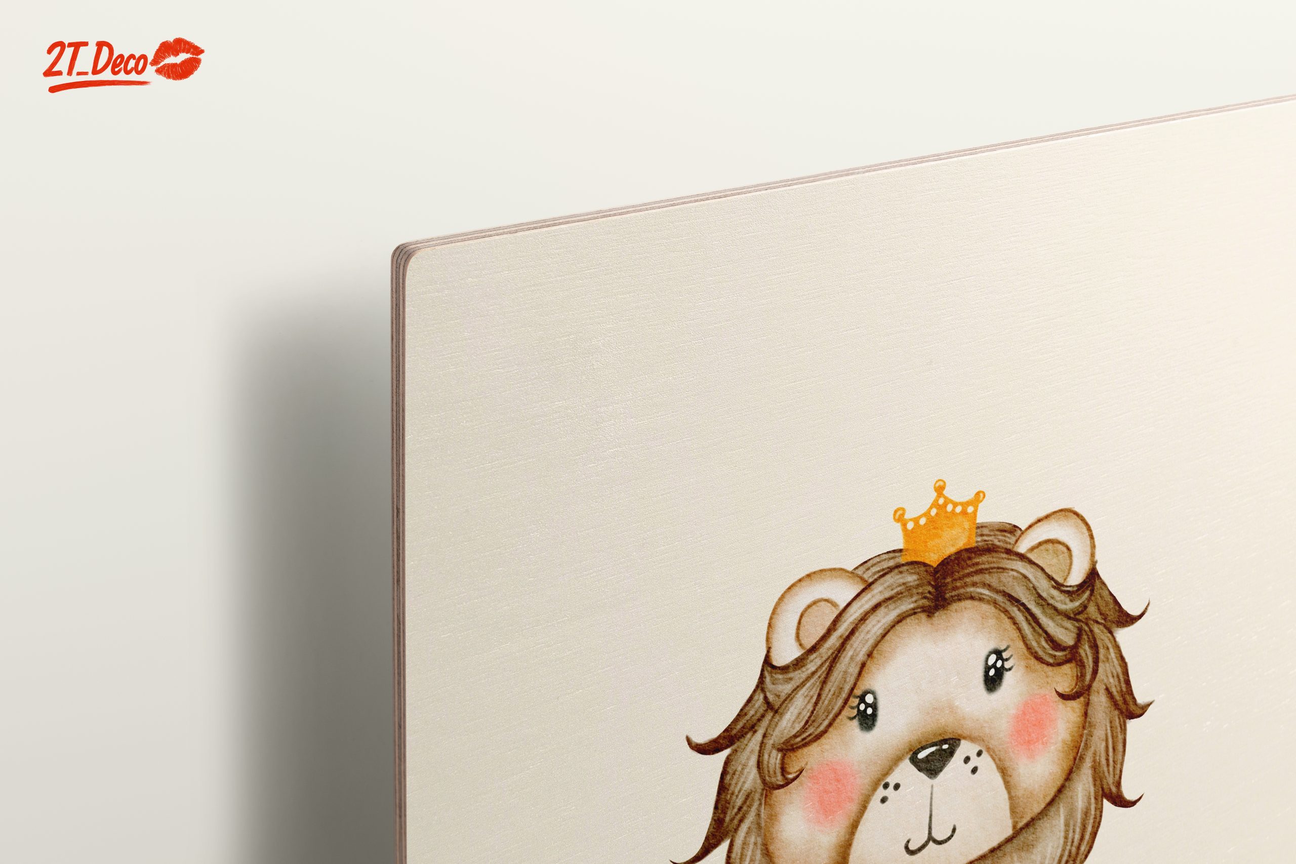 Adorable Crowned Lion Illustration - Image 15